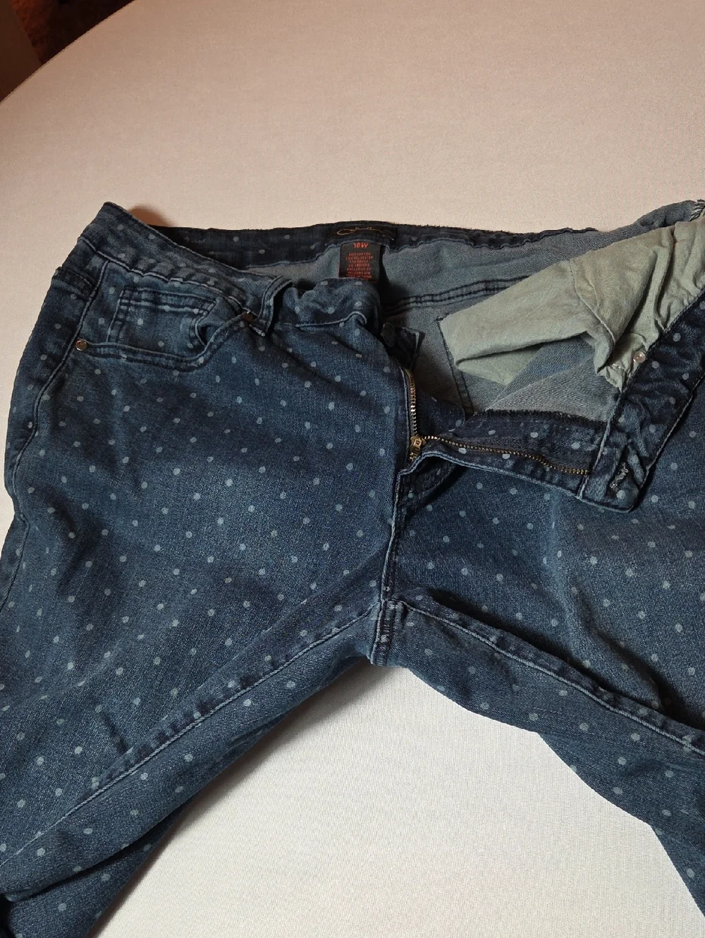 Earl Jeans Polka Dot Capri Jeans Size 18W